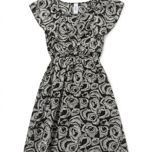 Stun in Monochrome: 5th Culture Rose Print Dress